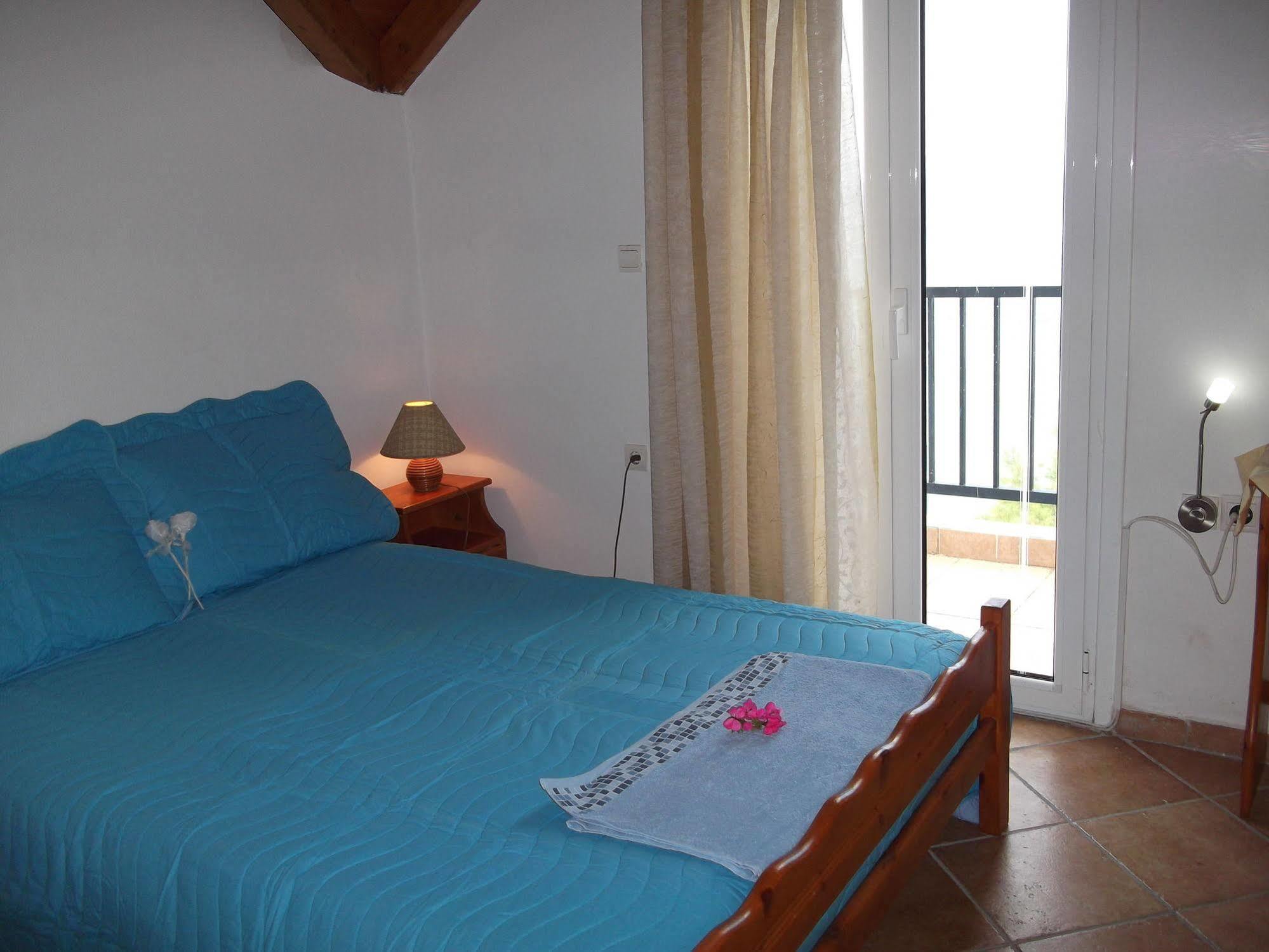 Kavos Psarou Studios & Apartments Bagian luar foto